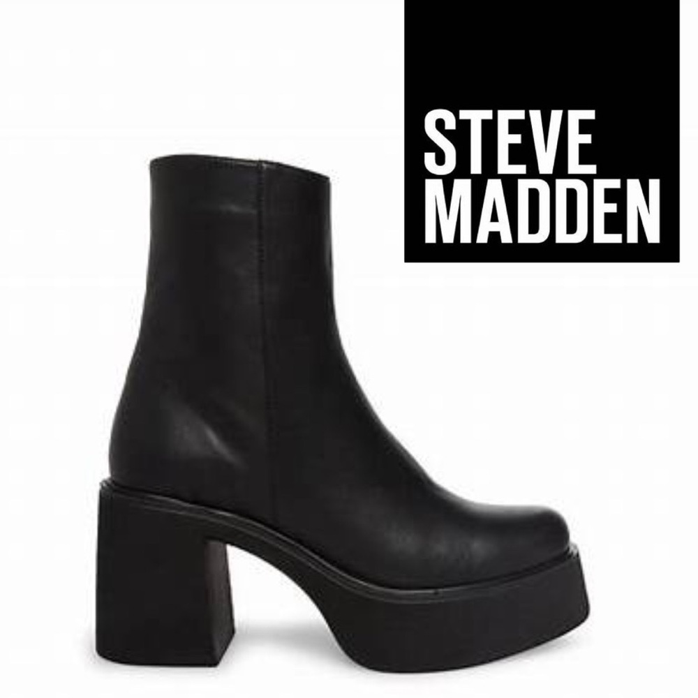 Steve Madden Joltz Platform Ankle Boots